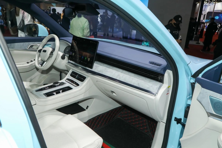 售价15.68万元起 新款创维创维EV6 Ⅱ上市 最高续航620km