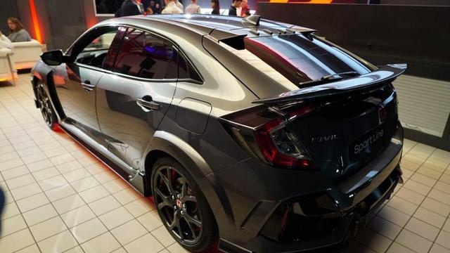 本田思域Type R Sport亮相，尾翼消失后更居家