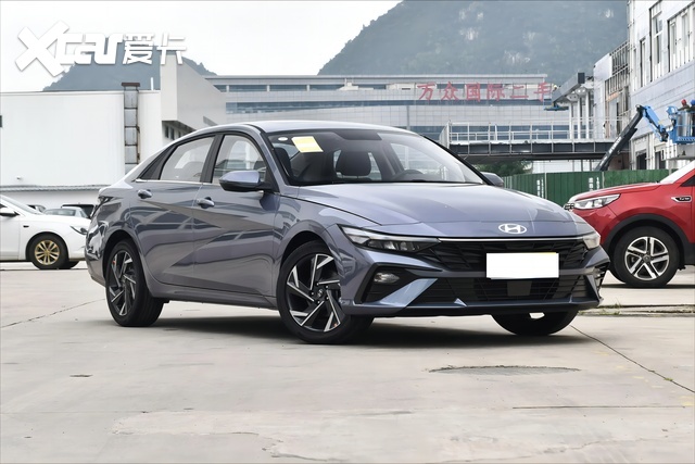 现代伊兰特到底怎么样?别光听4s店忽悠,看这5位车主怎么说