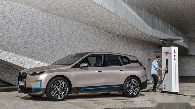 你见过这样的“油改电”？技术解析宝马第五代eDrive