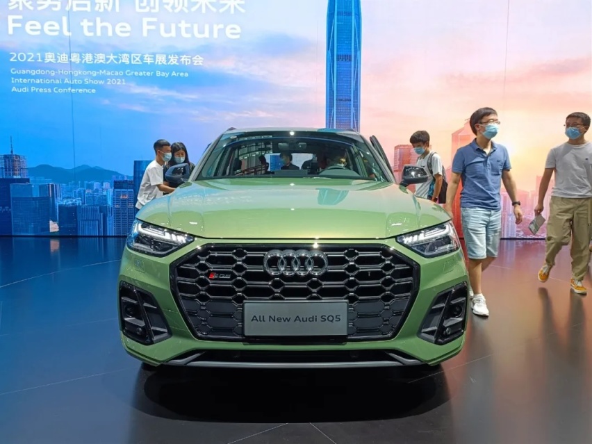 粤港澳车展实拍奥迪SQ5，3.0T V6+全时四驱，5.3秒即可破百