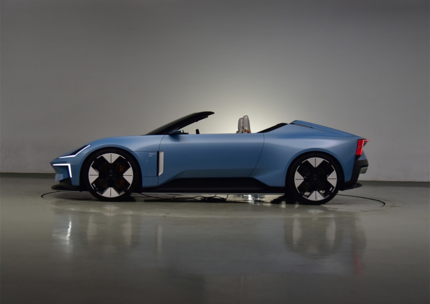 国内仅仅只有十台 极星Polestar 6 168万起售