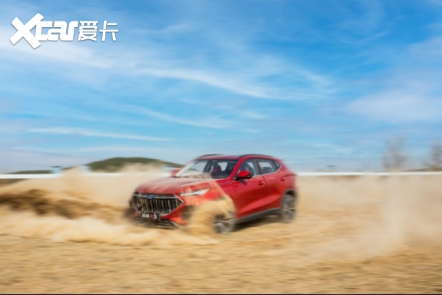 年轻人的第一台性能SUV，长安欧尚X5用跑山战弯证明自己值得