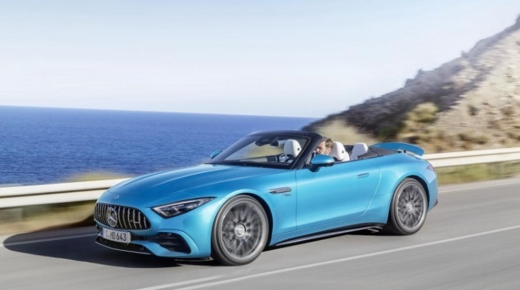 新一代奔驰AMG SL 43发布，搭载4.0T发动机，匹配48V轻混系统