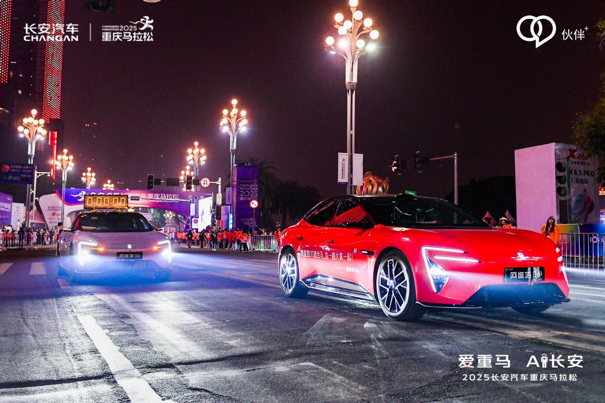 2025R_ L܇IؑcܮaI ALL in AI