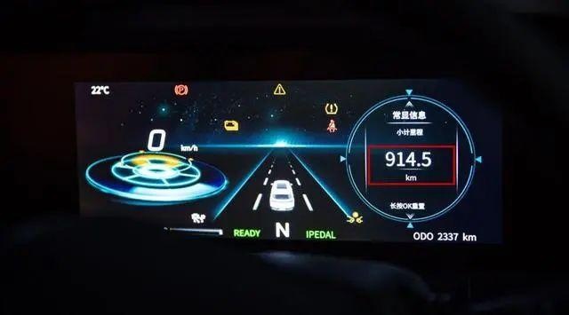 自主造车实力派VS造车新势力，孰强孰弱一比见真章，三电是关键