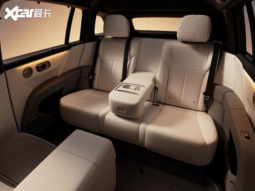 新款理想i6要来了，续航升至780km，还有MEGA同款大灯
