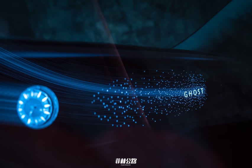 与神同行 Your's Ghost