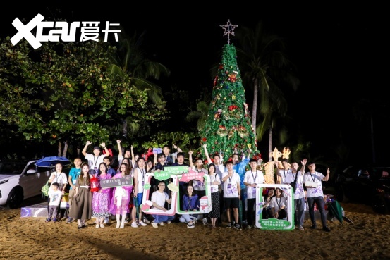 【新闻稿--营销稿】潮出新高度 东风风行打造粉丝周年庆典受追捧227.png