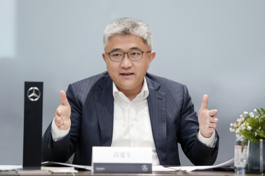 北京奔驰段建军，一个假装很忙的“营销大师”