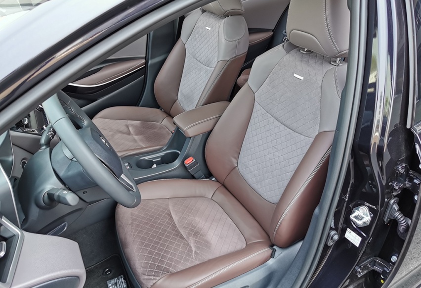 你想要的它们都有，试驾亚洲狮和RAV4荣放双擎E+