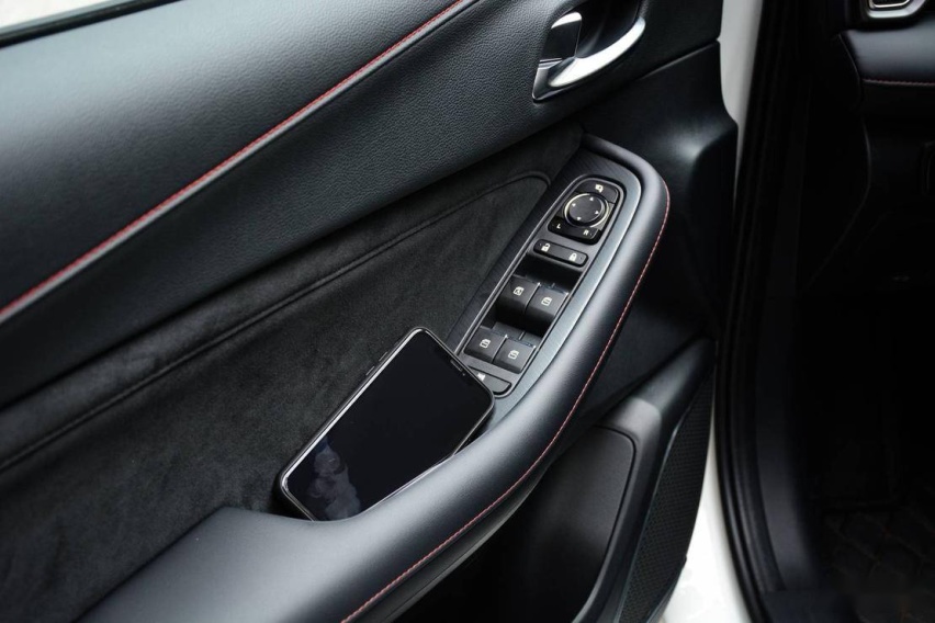 综合实力提升 广汽传祺 GS4 PHEV 静态体验