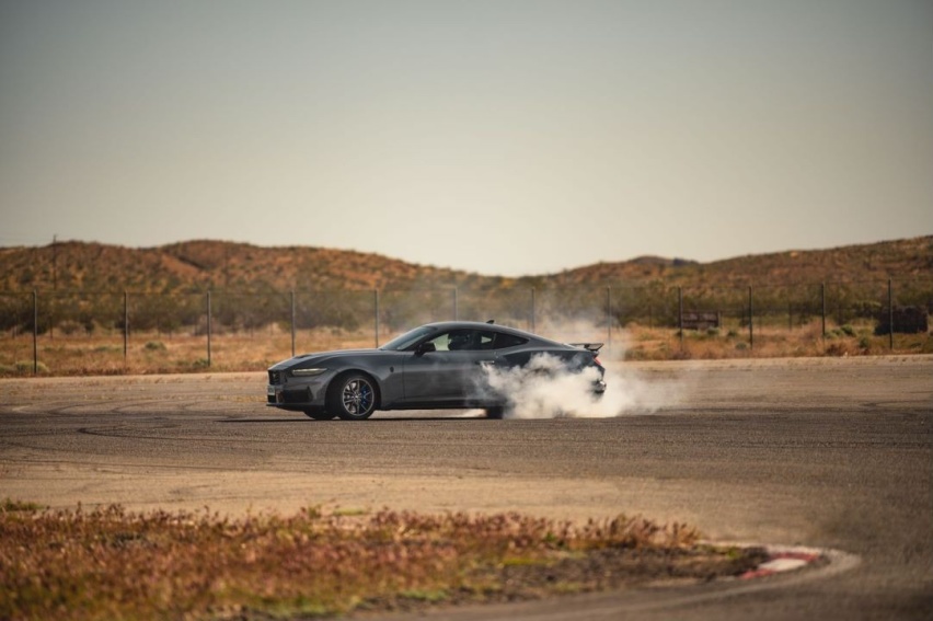 全新福特Mustang Dark Horse®正式开售 指导价人民币7