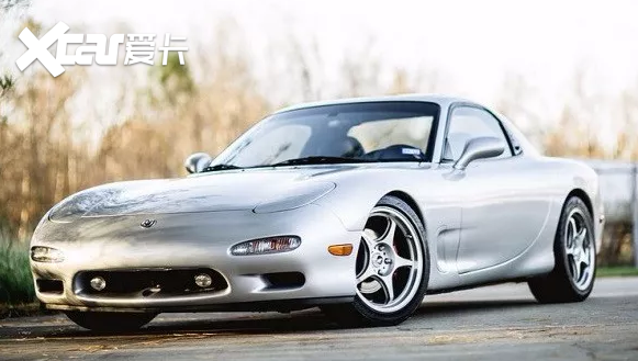 背叛份子马自达RX-7 FD3S，你比奥斯卡影帝演技还要牛