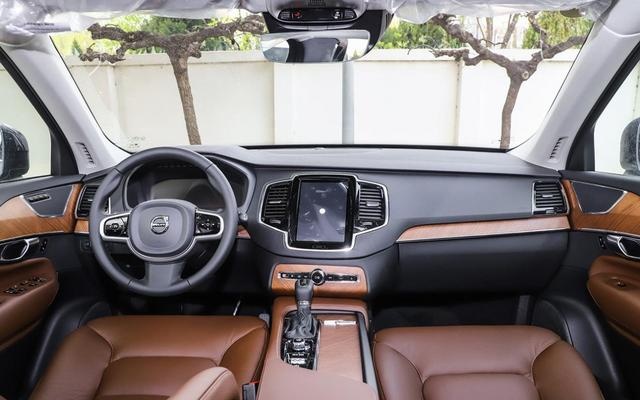 沃尔沃XC90现不足50万，降价超16万元，还老盯着BBA？