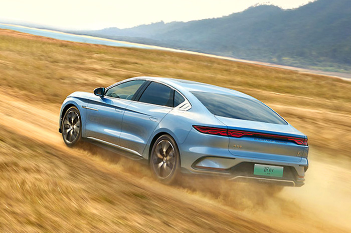 比亚迪汉EV冠军版上市起售20.98万 Model 3售价或会再次下探
