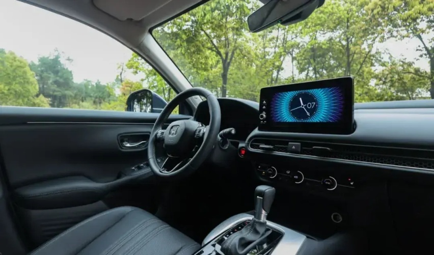 “都市爬山虎”Honda HR-V 年轻人的生活也要“热辣滚烫”