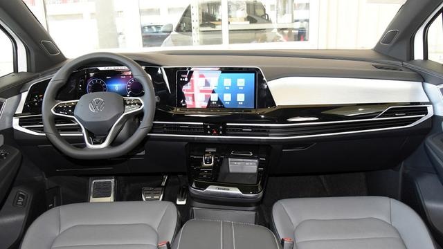 40万选6座SUV？探险者配置高，大众揽境动力丰富