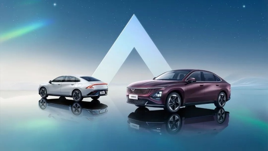 神车缔造者再创混动神车 五菱星光如何掀起家用新能源潮流？