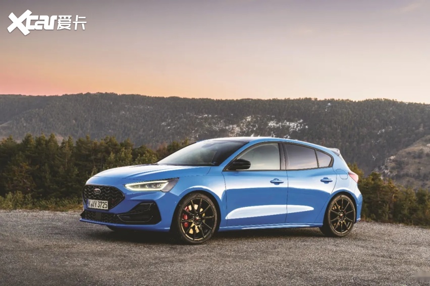 【车赏】再见两厢,再见性能小钢炮-爱卡汽车爱咖号