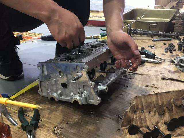 清洗节气门时，需要注意什么?