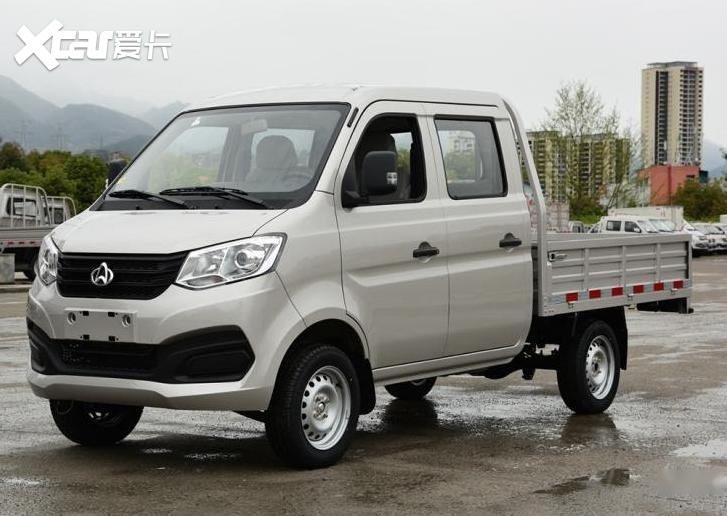 长安跨越新豹t1微卡上市 3款车型