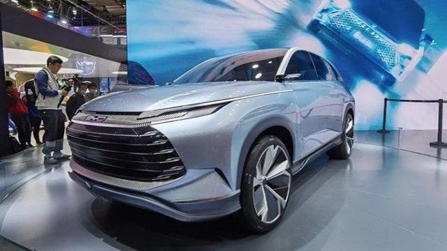 100万只是起点，比亚迪继续放大招，全产业链技术是底气