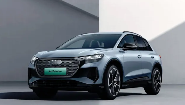 奥迪Q4 e-tron对决奔驰EQA谁更能胜任出行最佳伴侣？