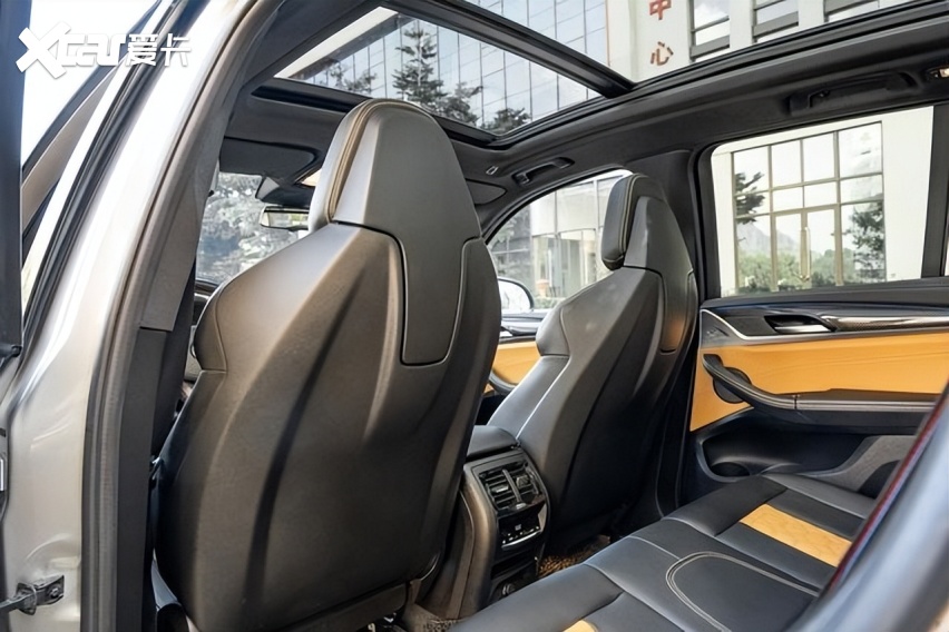 落地超百万的宝马X3 M，二手现仅30多万就能买，要抄底吗？