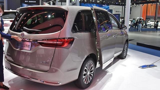 嘉华、赛那恐怕难以撼动它，新款别克GL8陆上公务舱更香了？
