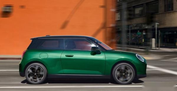 全新电动MINI COOPER对比smart 精灵#1，后来者居上？
