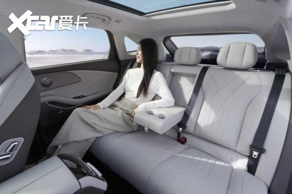【上市新闻稿】综合补贴价最低12.99万起  星途瑶光C-DM寰球版 中型旗舰电混SUV震撼上市final1119.png