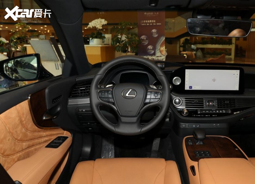 割信仰党的韭菜，外观内饰动力都没变，雷克萨斯LS顶配要118万