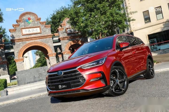 实测5.0L/100km，唐DM-i邀你品鉴“泉城记忆”