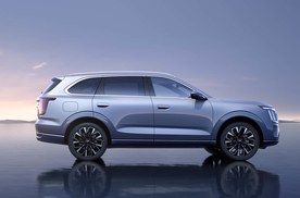 半价理想L8？奇瑞高颜值SUV，AI座舱+CDC电磁悬架，搭1.5T插混，纯电跑220km