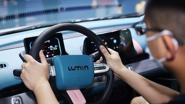 更安全、更智能、更精致，长安Lumin完虐宏光MINI EV？