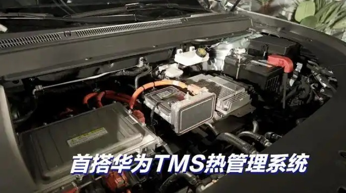 12.99万起 430/630km两种续航 东风风行雷霆上市