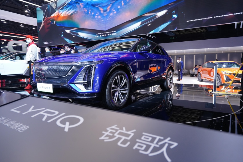 多花2万值吗？实拍凯迪拉克LYRIQ锐歌四驱高性能尊贵版
