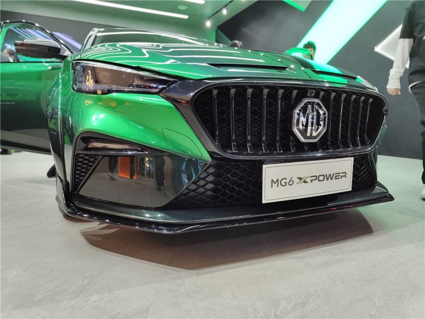2021上海车展：致敬赛道，名爵6 XPOWER