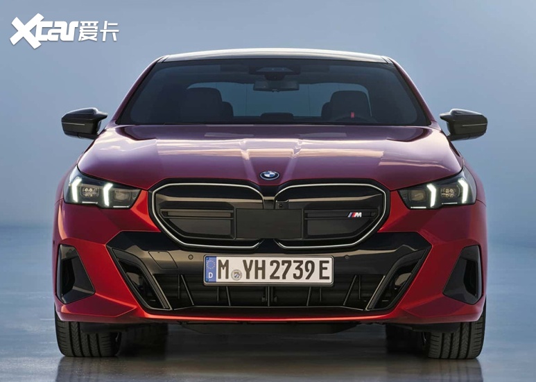 比奔驰e更好?宝马全新i5到店实拍,内外升级,外观能接受么