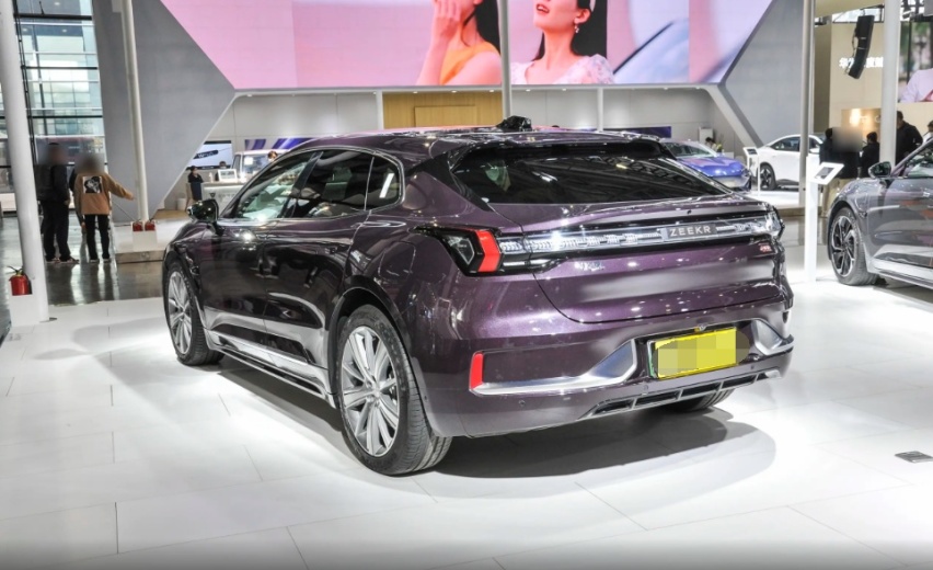 2023款极氪001震撼来袭，全能进化之下，产品力更出色