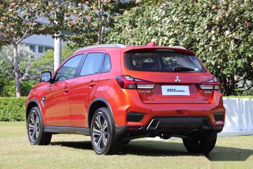 10万元，你选三菱劲炫还是自主合资SUV？它给出了答案！