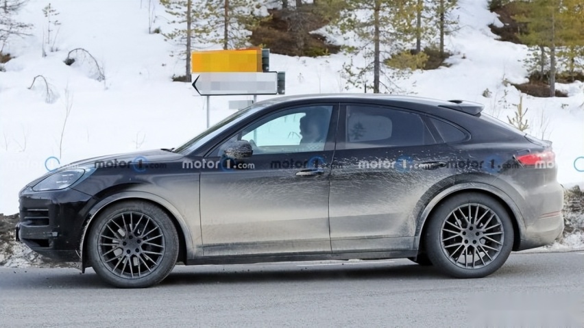 新车谍照：凯迪拉克CT6、奥迪Q5、卡宴将换代，你看好谁？