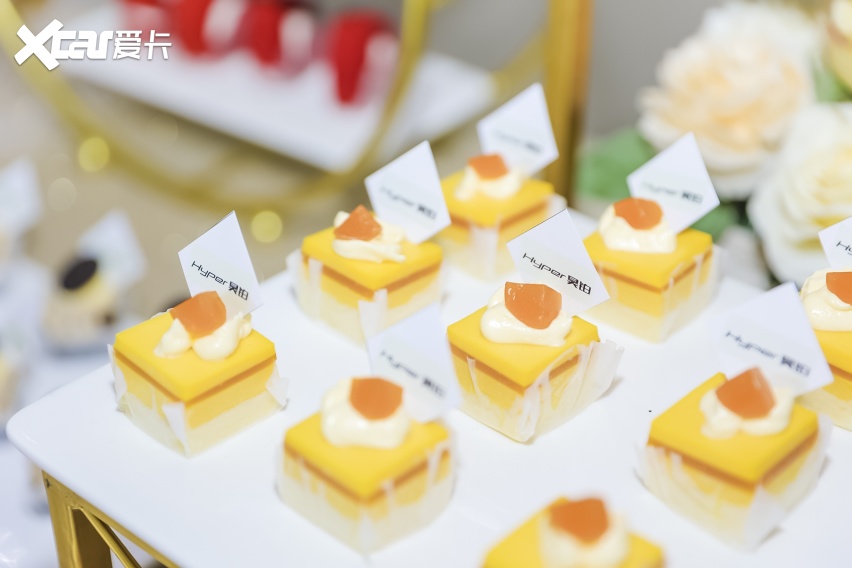 Hyper GT登陆武汉国际汽车展览会，昊铂致敬英雄之城
