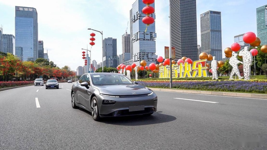 上市前的一次尝鲜 试驾小鹏 P7 后驱超长续航版