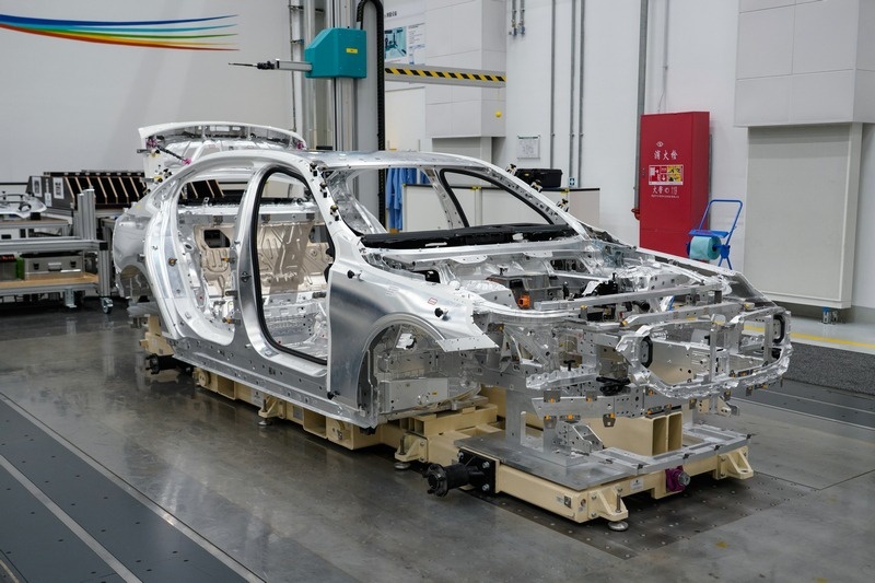 严苛造车标准+AI加持，造就全新BMW 5系长轴距版卓越豪华品质
