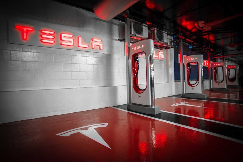 续航有望突破600km，它们能跟Model 3掰掰手腕吗？