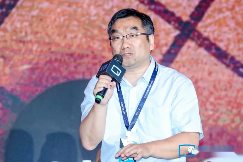 对网约车平台来说,打车人是“羔羊聋子瞎子”还是“韭菜”?