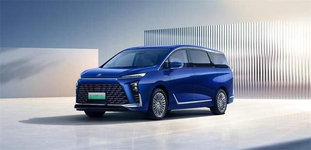 综合续航1370公里 全新GL8陆尊PHEV 4月24日发布