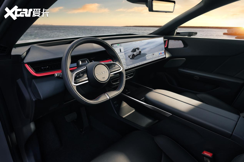 EZ-60首次智能化升级重磅开启 裸眼3D HUD行业首发“3D立牌指